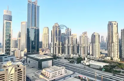 شقة - 3 غرف نوم - 5 حمامات للايجار في برج اسكيب - الخليج التجاري - دبي