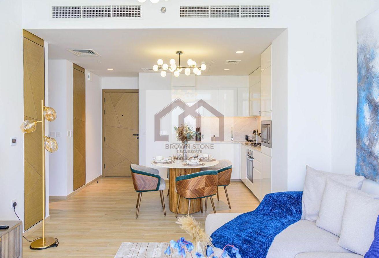High Floor | Fully Furnished | Canal View photo 9