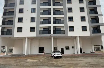 Apartment - 3 Bedrooms - 3 Bathrooms for rent in Al Jurf Industrial 2 - Al Jurf Industrial - Ajman