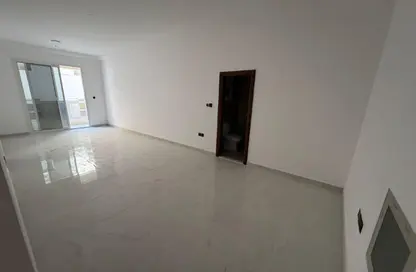 شقة - غرفة نوم - 2 حمامات للايجار في فلل الروضة 2 - 2  الروضة - الروضة - عجمان