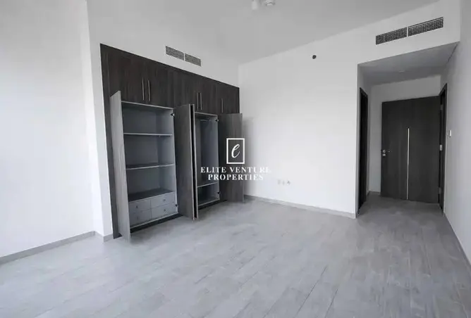152865945 - Property Image 2