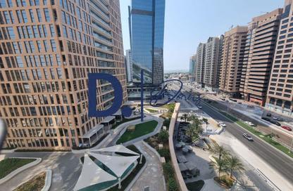 Apartment - 3 Bedrooms - 4 Bathrooms for rent in United Square - Al Khalidiya - Abu Dhabi