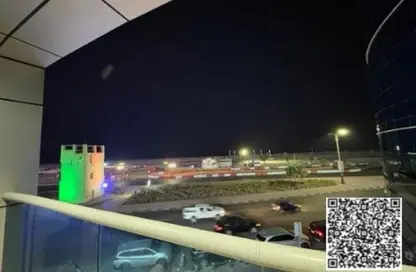 شقة - 2 غرف نوم - 3 حمامات للبيع في مساكن كورنيش عجمان - طريق كورنيش عجمان - عجمان