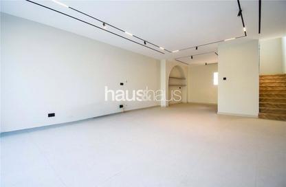 Villa - 3 Bedrooms - 4 Bathrooms for sale in Springs 9 - The Springs - Dubai