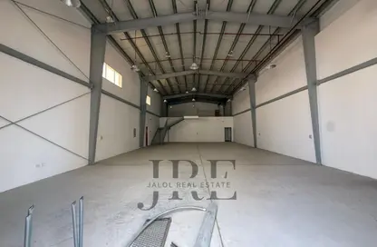 Warehouse - Studio - 1 Bathroom for rent in Al Sajaa Industrial - Al Sajaa - Sharjah