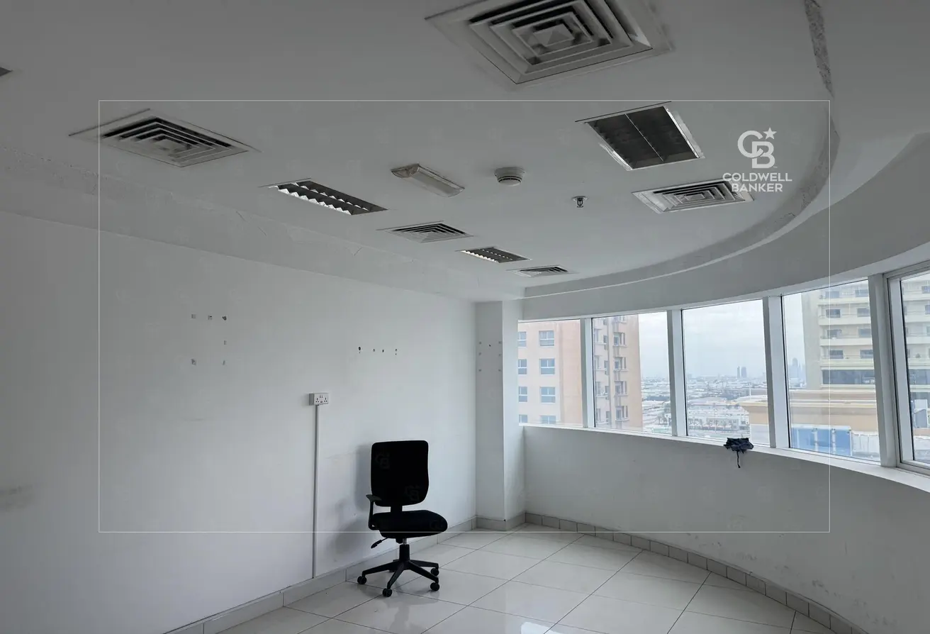 164563851 - Property Main Image