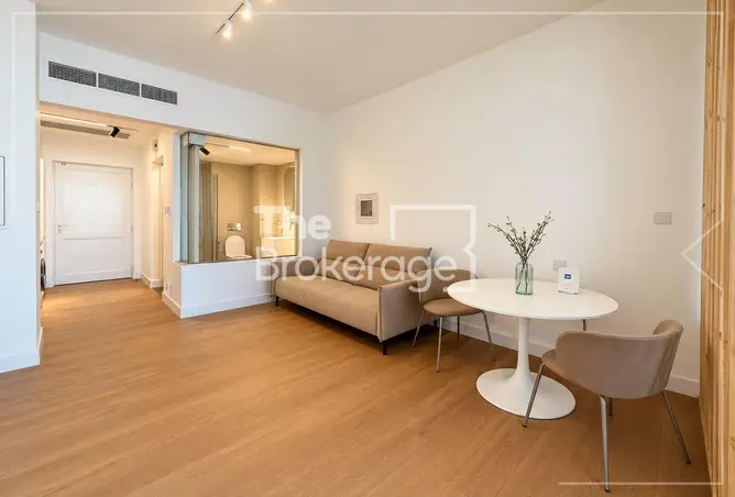 98239116 - Property Image 2