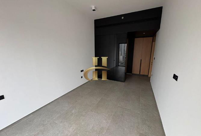 76963885 - صورة العقار 2