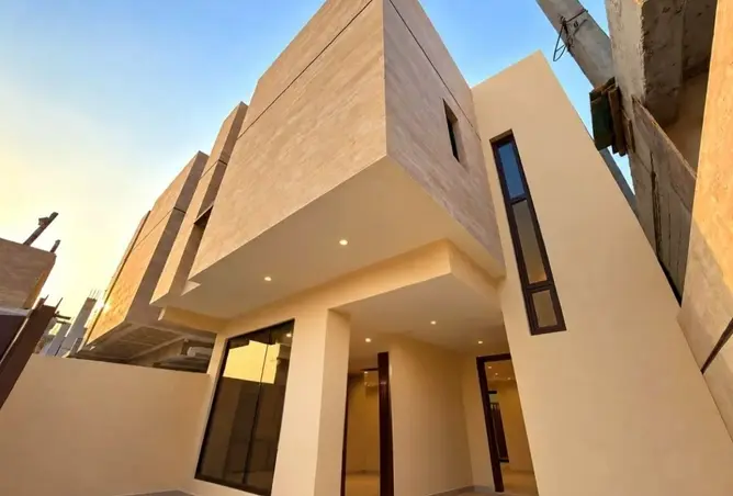 155525039 - Property Image 3