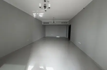 شقة - 2 غرف نوم - 3 حمامات للايجار في برج دانة الخان - الخان لاجون - الخان - الشارقة