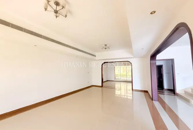 156922968 - Property Image 3