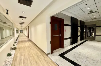 شقة - 2 غرف نوم - 3 حمامات للايجار في حديقة الوليد 1 - حديقة الوليد - الجداف - دبي