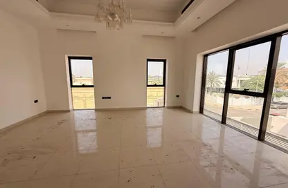 Villa - 7 Bedrooms - 7+ Bathrooms for rent in Al Jazzat - Al Riqqa - Sharjah