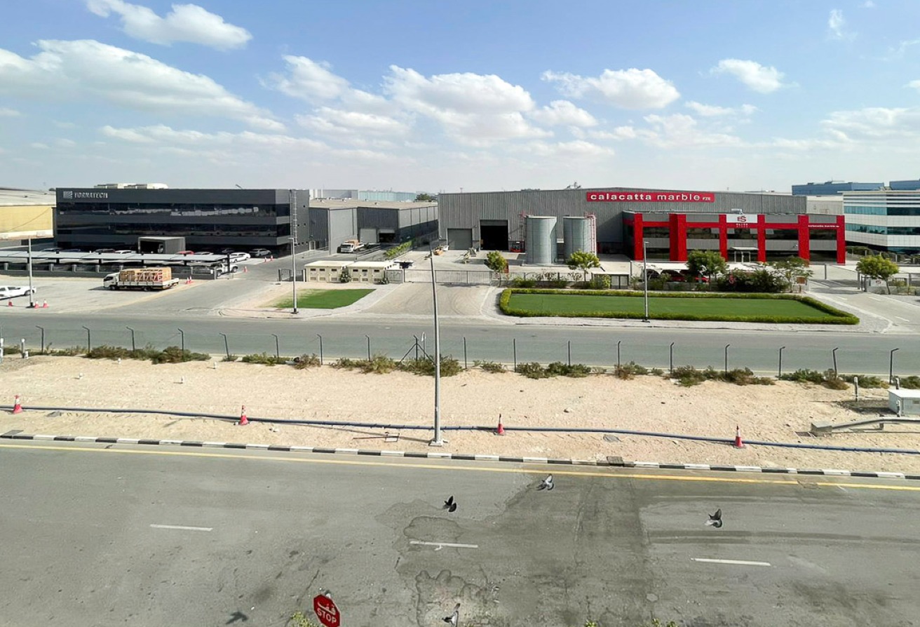 2 bedroom apartment in Suburbia Podium, Downtown Jebel Ali: 17