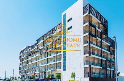 Apartment - 1 - 2 for sale in Leonardo Residences - Masdar City - Abu Dhabi