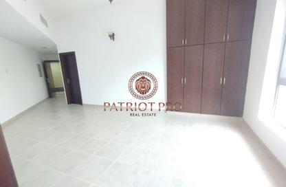 Apartment - Studio - 1 for rent in Al Shafar Tower 2 - Al Shafar Tower - Barsha Heights (Tecom) - Dubai Apartment - Studio - 1 for rent in Al Shafar Tower 2 - Al Shafar Tower - Barsha Heights (Tecom) - Dubai