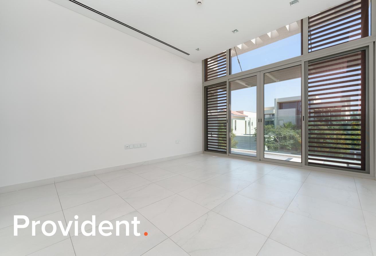 Internal Location | Phase 1/2 | Contemporary Style photo 26