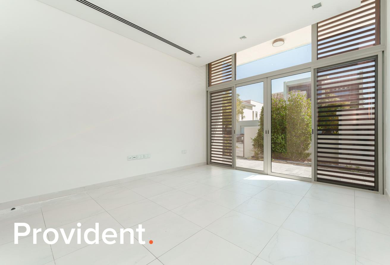 Internal Location | Phase 1/2 | Contemporary Style photo 11