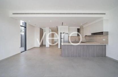 Villa - 4 Bedrooms - 5 Bathrooms for sale in Mudon Al Ranim 6 - Mudon - Dubai