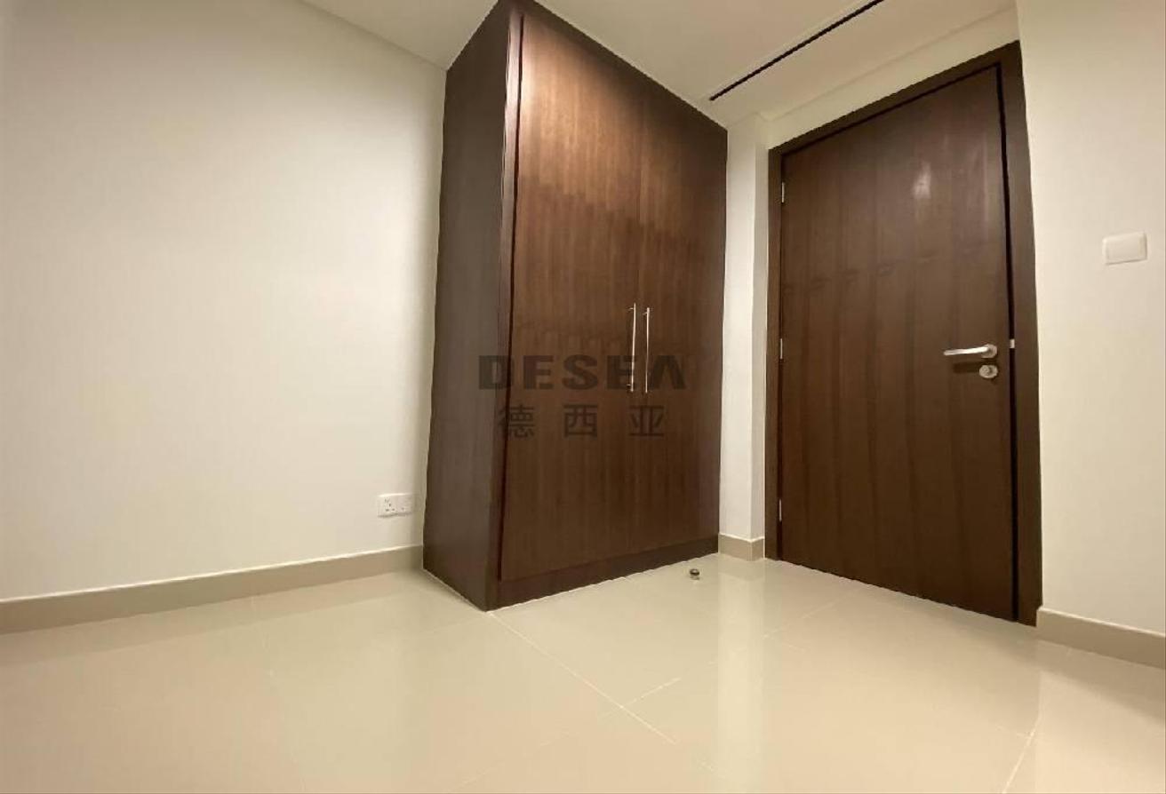 Full Burj View | Bright | Large Layout photo 13