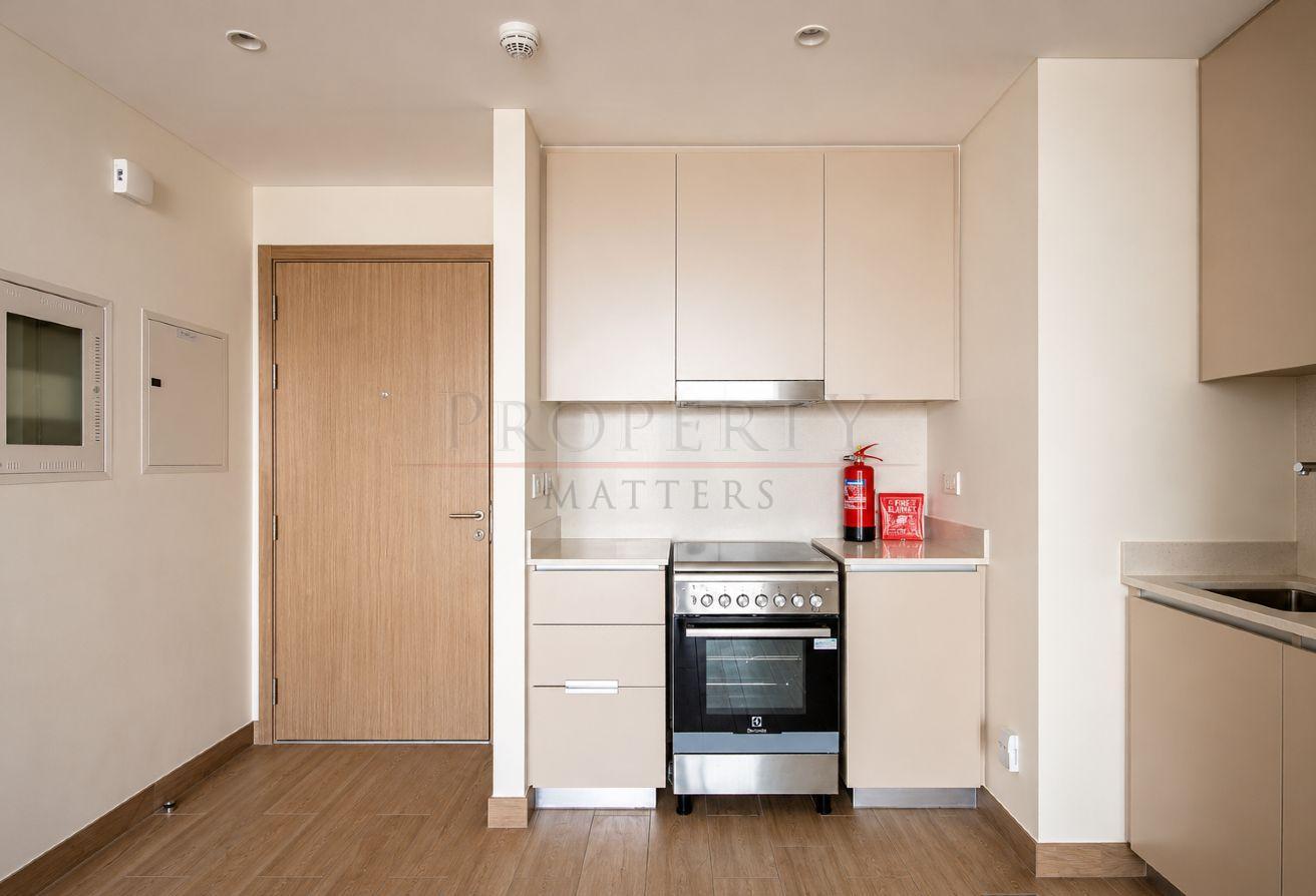 BEACH ACCESS | HIGH FLOOR | CHILLER FREE photo 5
