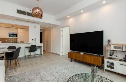 Apartment - 1 - 2 for rent in The Point - Dubai Marina - Dubai