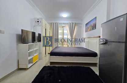Apartment - Studio - 1 Bathroom for sale in Manchester Tower - Dubai Marina - Dubai