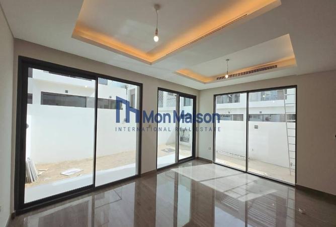 92704484 - Property Image 2