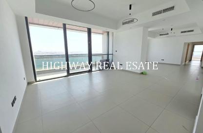 Apartment - 4 - 5 for rent in La Plage Tower - Al Mamzar - Sharjah - Sharjah