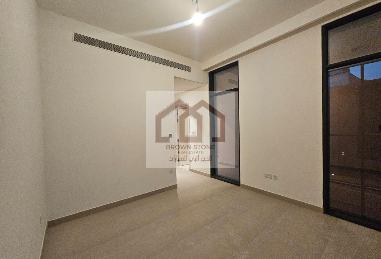 4BHK G+2 | Corner Unit | Multiple Cheques photo 8