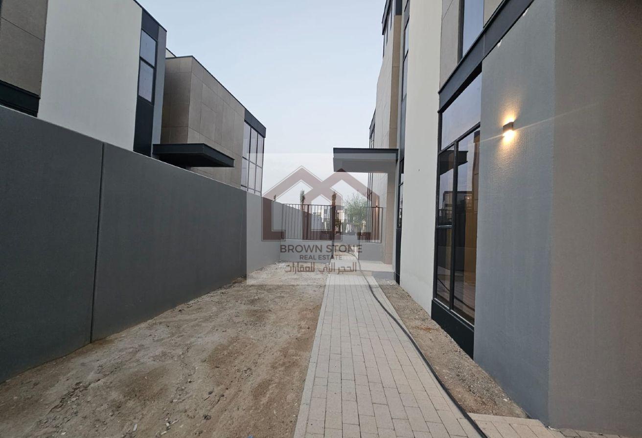 4BHK G+2 | Corner Unit | Multiple Cheques photo 13