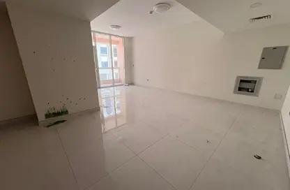 Apartment - 2 Bedrooms - 2 Bathrooms for rent in Muweileh Community - Muwaileh Commercial - Sharjah