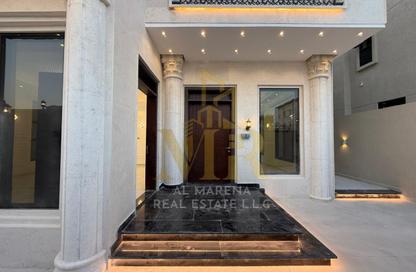 Villa - 5 Bedrooms - 7 Bathrooms for sale in Al Yasmeen 1 - Al Yasmeen - Ajman