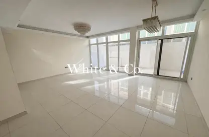 تاون هاوس - 3 غرف نوم - 3 حمامات للايجار في فلل اكنان - فاردون - داماك هيلز 2 - دبي تاون هاوس - 3 غرف نوم - 3 حمامات للايجار في فلل اكنان - فاردون - داماك هيلز 2 - دبي