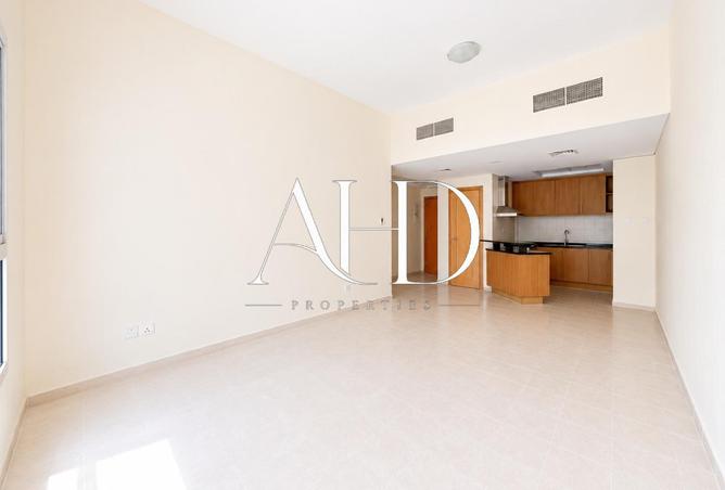 92708786 - Property Image 2