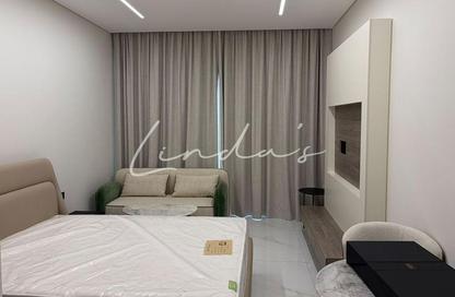 Apartment - Studio - 1 for rent in Skyhills Residences 1 - Skyhills Residences - Dubai Science Park - Dubai
