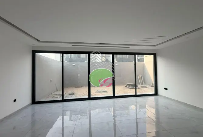 145985881 - Property Image 2