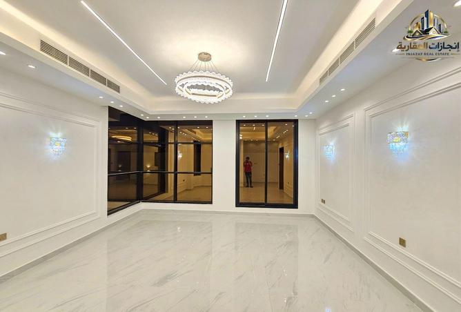 130244331 - Property Image 3