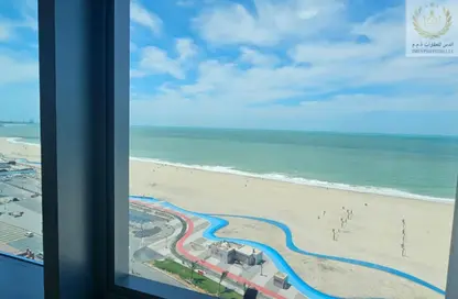 Apartment - 2 Bedrooms - 3 Bathrooms for rent in Ajman Corniche Residences - Ajman Corniche Road - Ajman