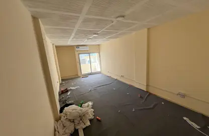 Apartment - 1 Bathroom for rent in Al Majaz Pearl - Al Majaz 2 - Al Majaz - Sharjah