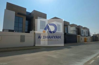 Villa - 4 - 5 for sale in Al Riqaibah - Al Suyoh - Sharjah Villa - 4 - 5 for sale in Al Riqaibah - Al Suyoh - Sharjah