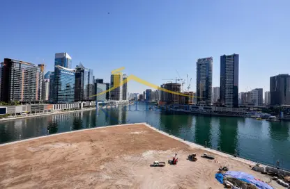 شقة - غرفة نوم - 1 حمام للايجار في بنينسولا ثري - بنينسولا - الخليج التجاري - دبي