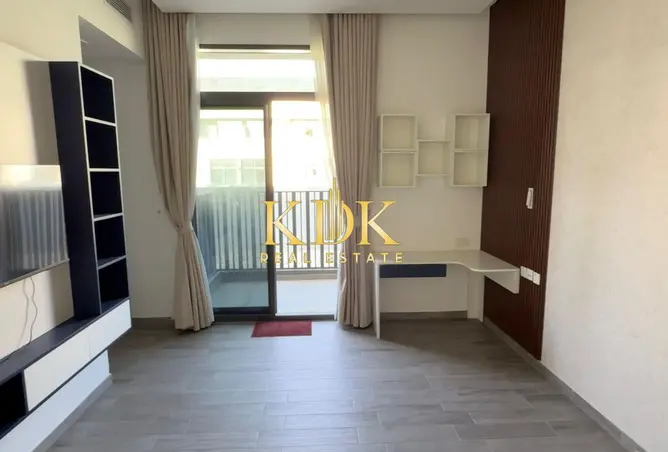 101279300 - Property Image 3