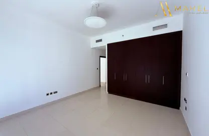 Apartment - 1 Bedroom - 2 Bathrooms for rent in Bahwan Tower Downtown - Downtown Dubai - Dubai