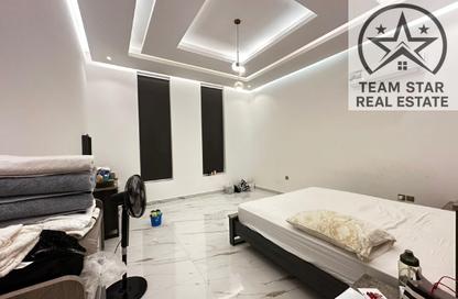 Villa - 5 Bedrooms - 7 Bathrooms for rent in Al Helio 1 - Al Helio - Ajman