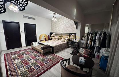 Villa - 3 Bedrooms - 5 Bathrooms for rent in Mulberry Park - District 15 - Jumeirah Village Circle - Dubai