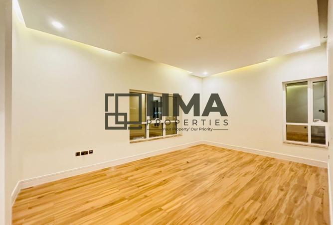95712318 - Property Main Image