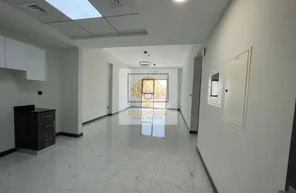 Apartment - 2 Bedrooms - 2 Bathrooms for rent in Rukan Tower B - Rukan Tower - Rukan - Dubai Land - Dubai