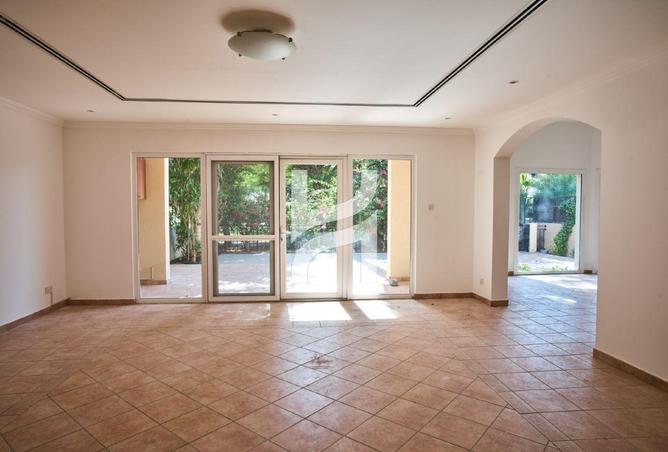 97393255 - Property Main Image