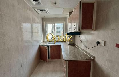 Apartment - 2 Bedrooms - 3 Bathrooms for rent in Samayen Suites 2 - Al Muraqqabat - Deira - Dubai Apartment - 2 Bedrooms - 3 Bathrooms for rent in Samayen Suites 2 - Al Muraqqabat - Deira - Dubai